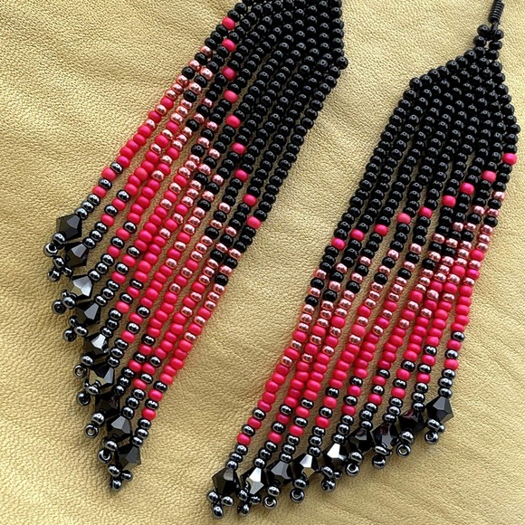 Seed Bead Fringe Dangle Earrings Watermelon Pink Gunmetal Black Glass Crystals - Picture 10 of 10